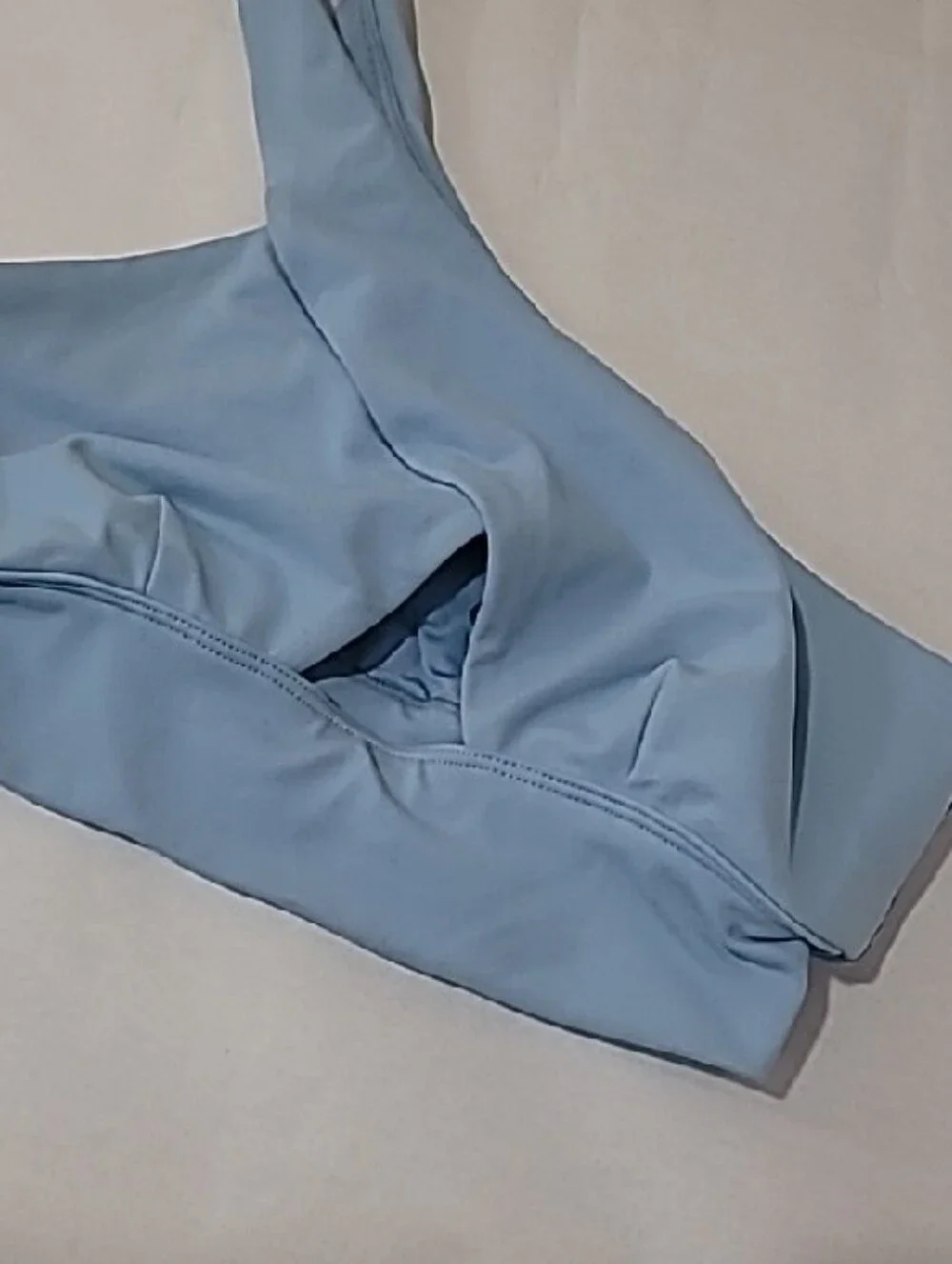 ALO Yoga💎 Light Blue One-Shoulder Cutout Sports Bralette